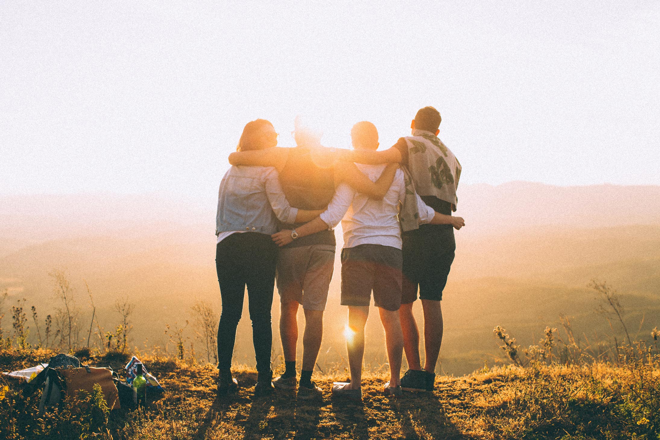 ochil-hills-freinds-watching-the-sunset